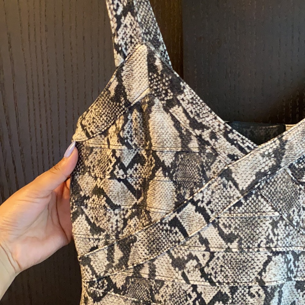 SNAKE PRINT DRESS🐍 - Picture 4 of 4